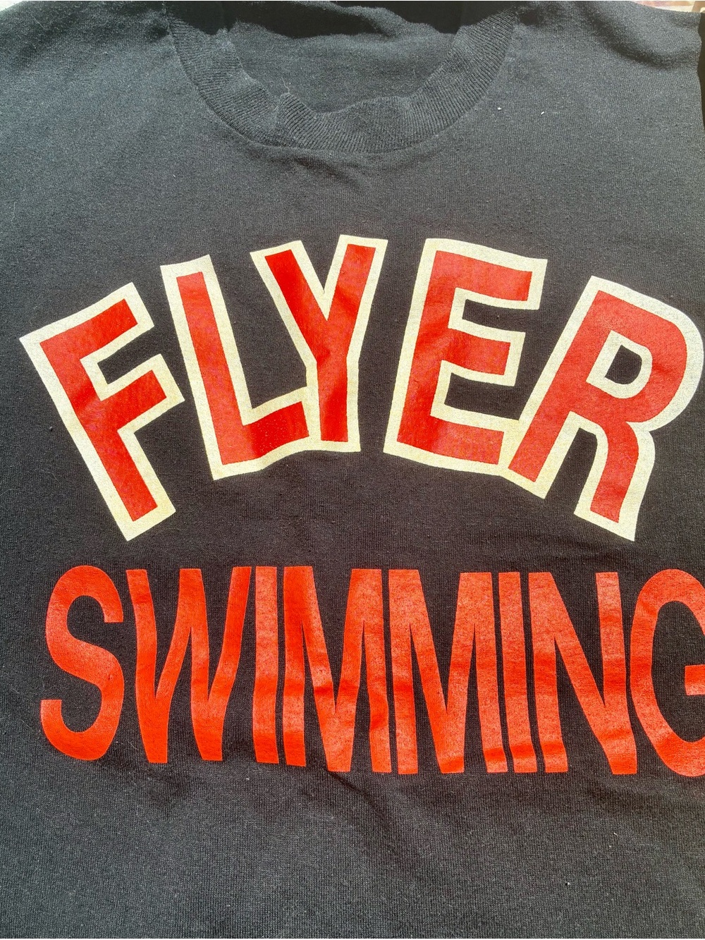 Vintage retro 90s Flyer Swimming Men's Black Graphic Tee